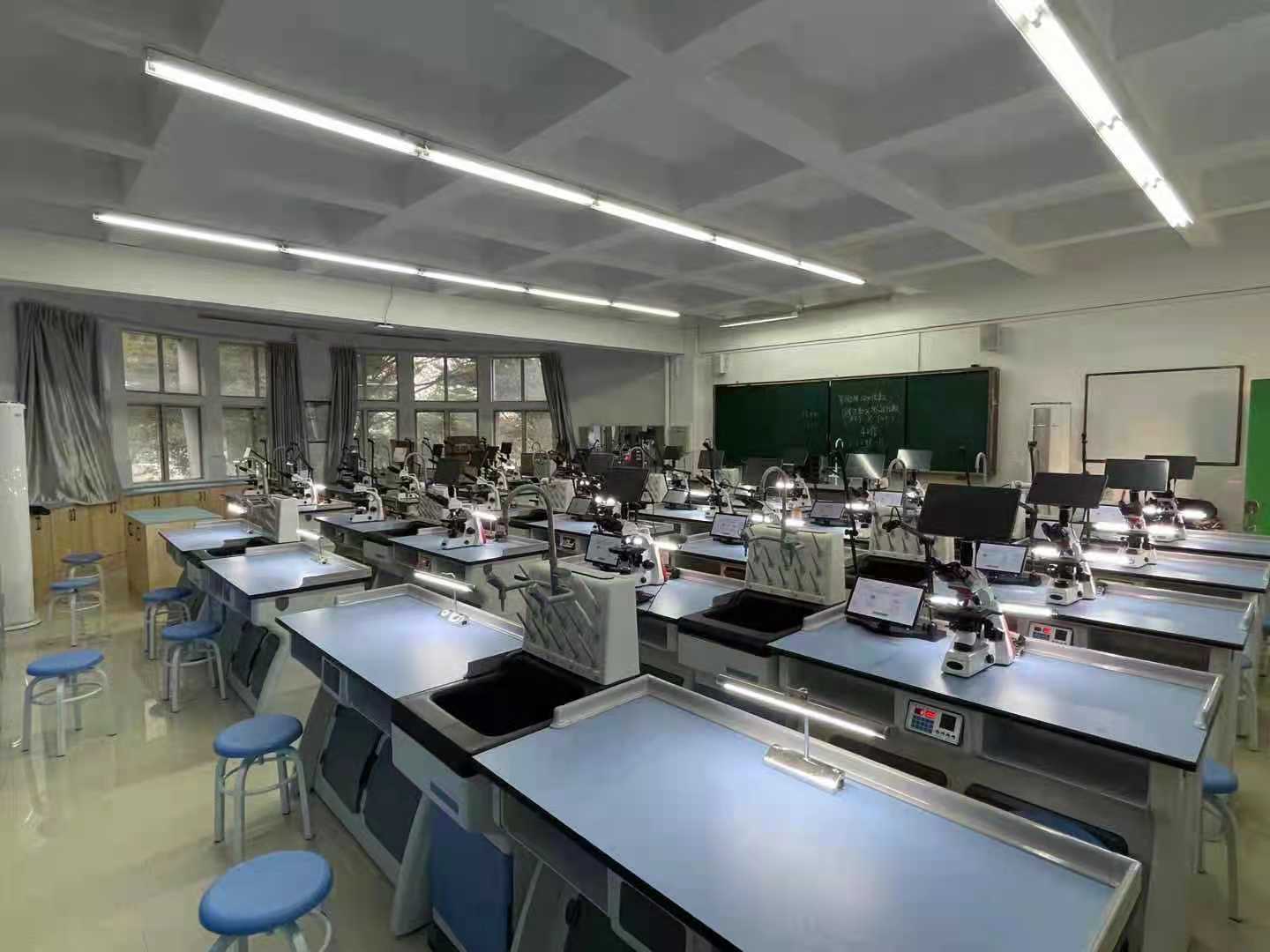 �п����������uϵ�y